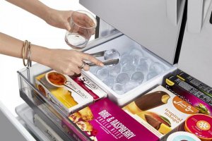 LG推出最新Instaview冰箱 可以在家制造品酒专用冰球