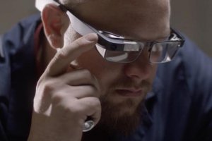 谷歌推出第二代企业版智能眼镜，专注企业应用场景