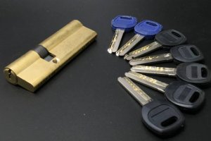 装修钥匙和正式钥匙能同时使用吗