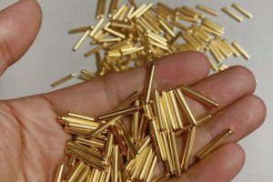 4000克电子废料能提多少黄金？